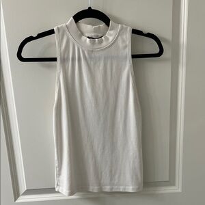 Zara white Sleeveless top size m